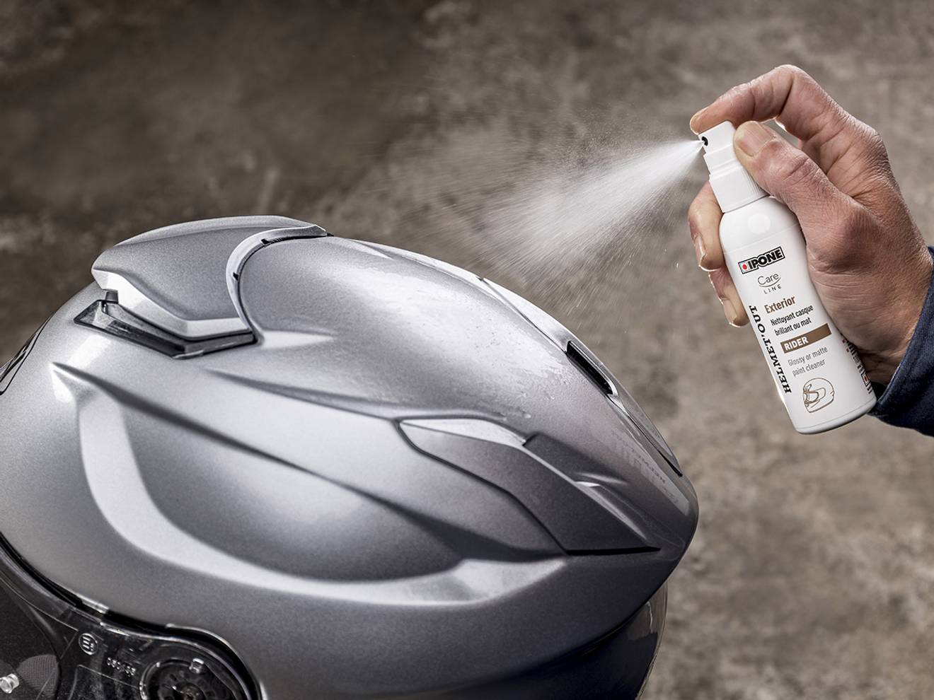 Ipone Helmet'Out Helmet Exterior Cleaning Spray 100ML